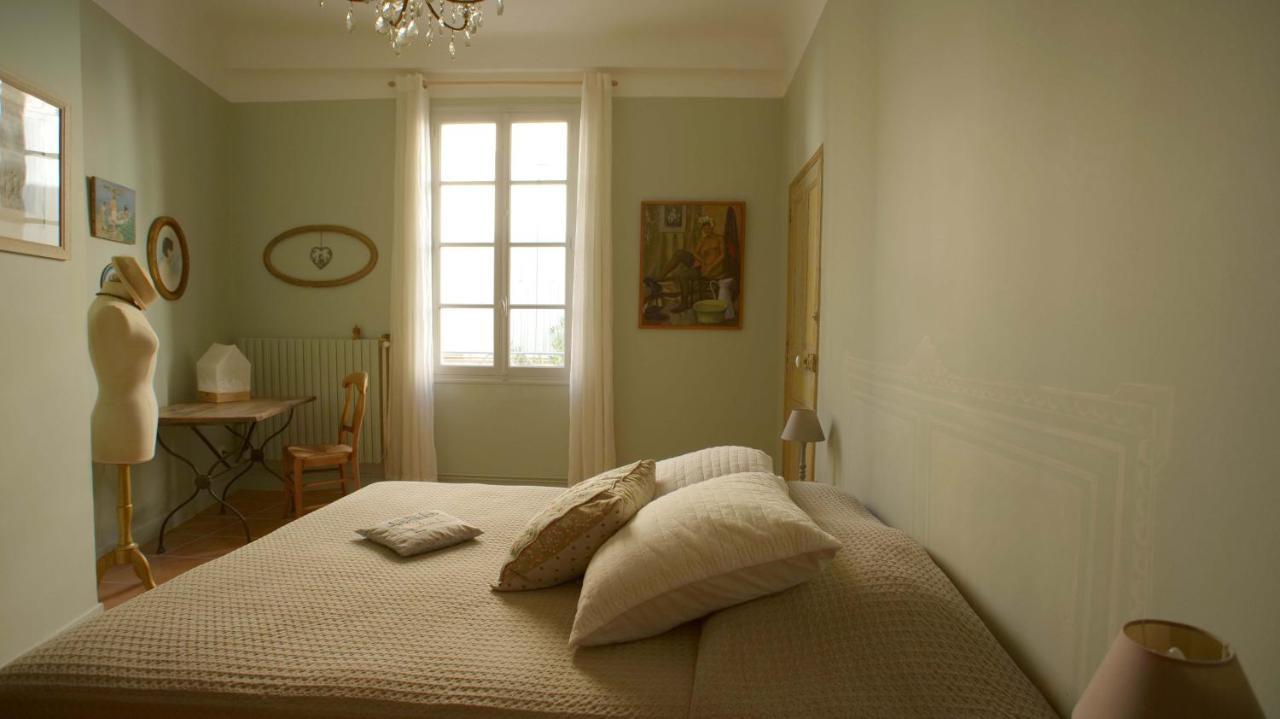 Appartement Au coin de la Roquette à Arles Extérieur photo