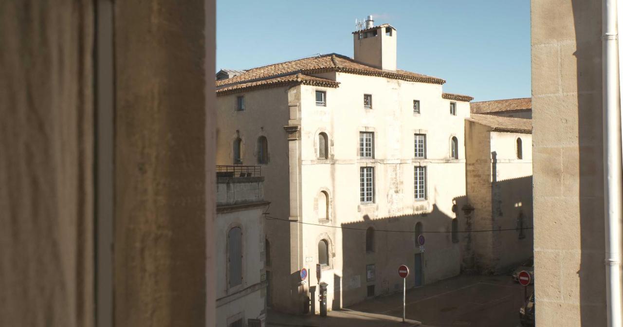 Appartement Au coin de la Roquette à Arles Extérieur photo