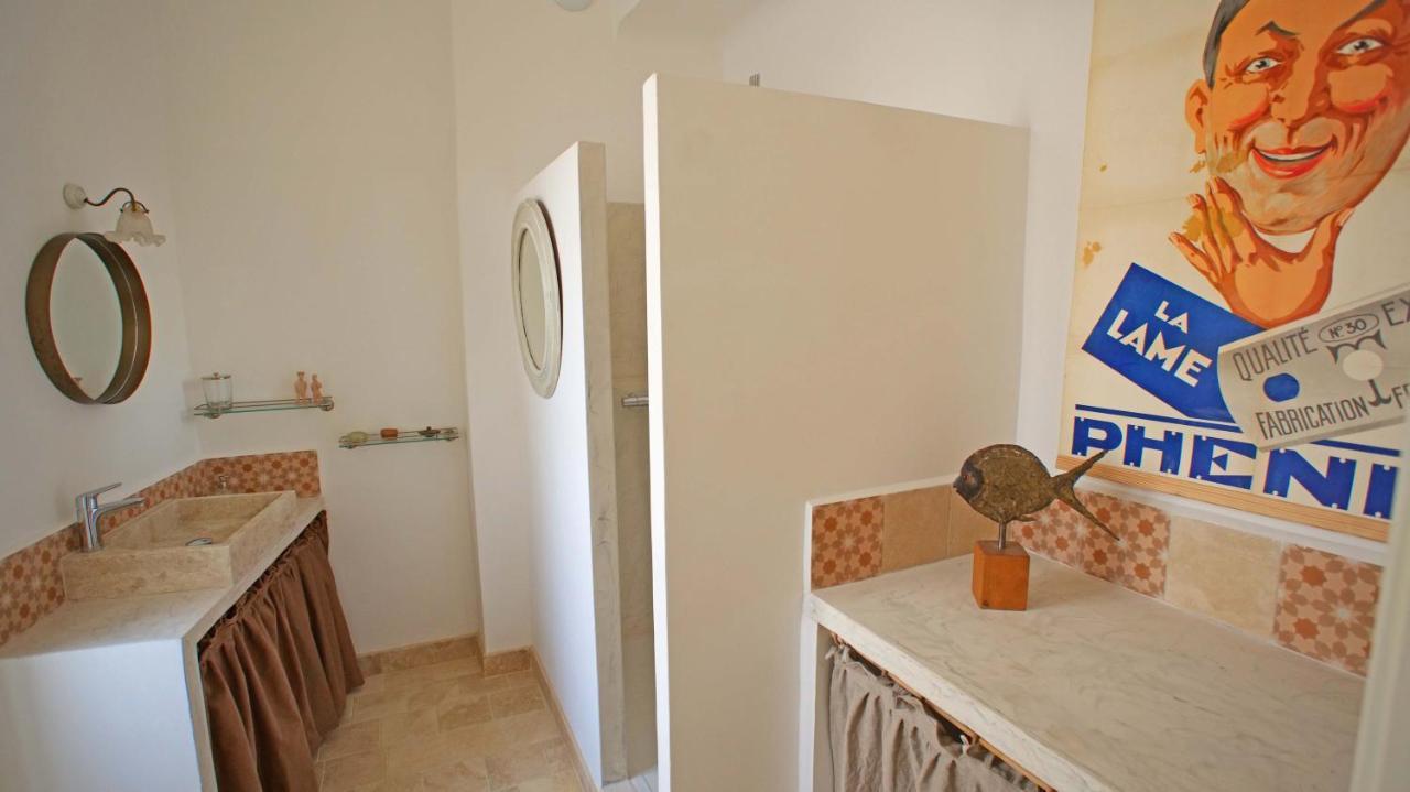 Appartement Au coin de la Roquette à Arles Extérieur photo