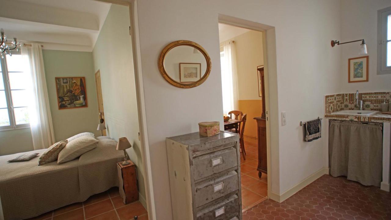 Appartement Au coin de la Roquette à Arles Extérieur photo
